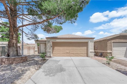 2432 Shady Hill Ave, Las Vegas, NV, 89106-1774 | Card Image