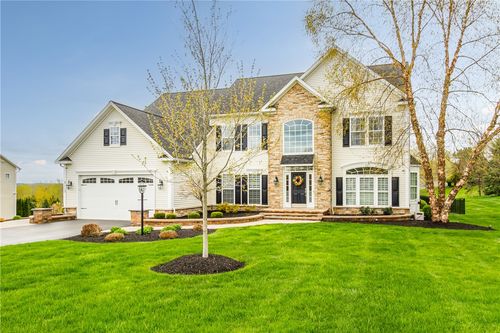 5113 W Ridge Run, Canandaigua, NY, 14424-2731 | Card Image