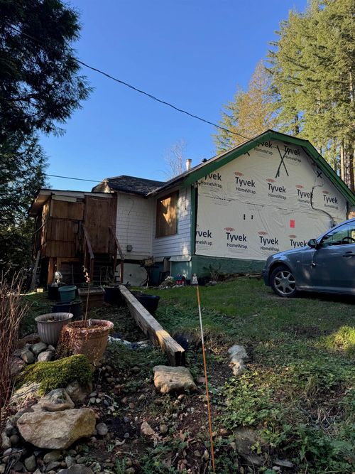 2391 Lougheed Highway, Agassiz, BC, V0M1A1 | Card Image