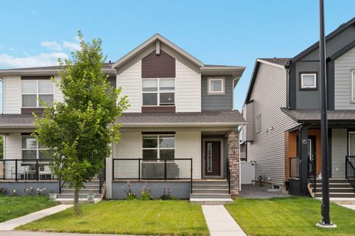 12 Wolf Creek Dr Se, Calgary, AB, T2X4W9 | Card Image