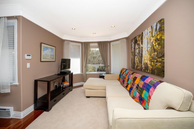 1558 Bramble Lane, House other with 6 bedrooms, 3 bathrooms and 4 parking in Coquitlam BC | Image 17