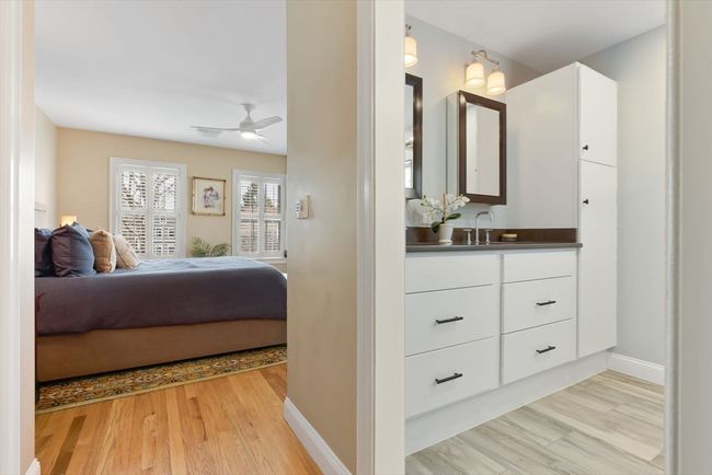 B - 32 Bromfield St, Condo with 3 bedrooms, 3 bathrooms and 2 parking in Newburyport MA | Image 17