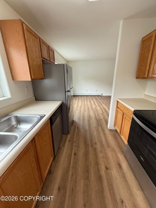 d1-2651 E Quiet Cir, Wasilla, AK, 99654-7397 | Card Image