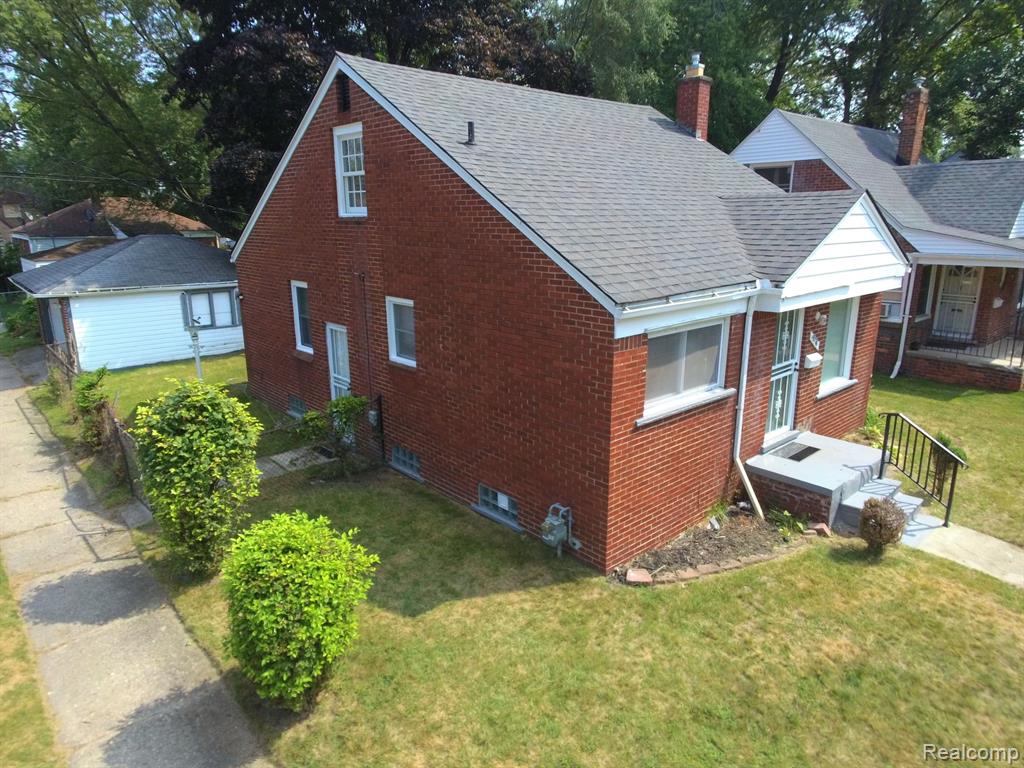 Braile St, Detroit, MI 48219