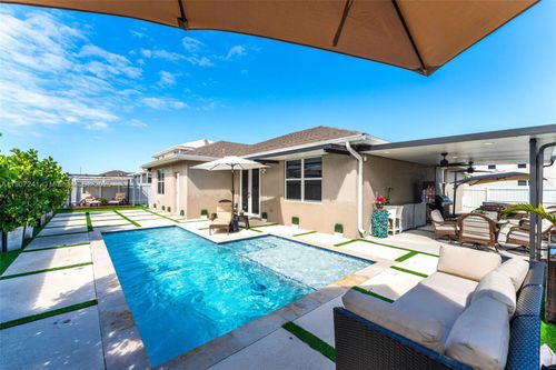 13240 Sw 274th St, Homestead, FL, 33032-8588 | Card Image