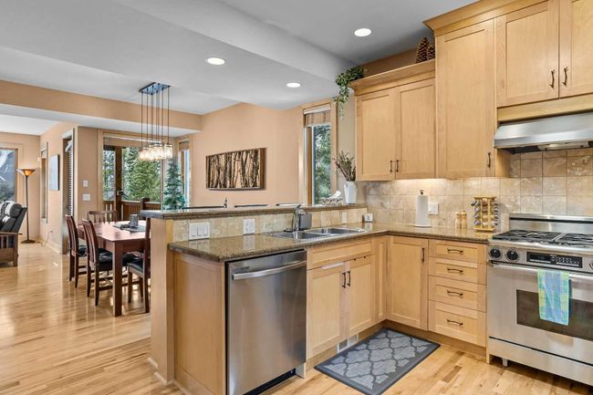 4 - 124 Silvertip Ridge, Home with 4 bedrooms, 3 bathrooms and 4 parking in Canmore AB | Image 12
