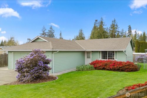 9718 52nd Dr Ne, Marysville, WA, 98270-2376 | Card Image