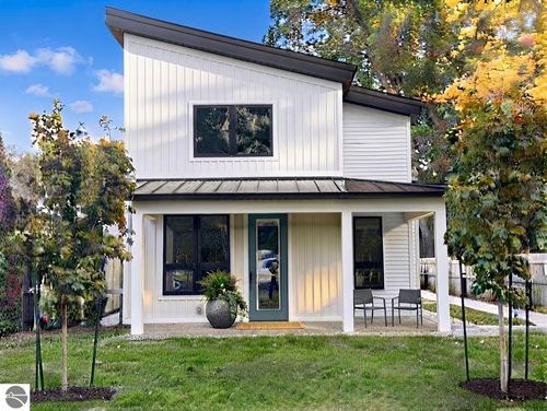 a-1027 Fern Street, Traverse City, MI, 49686 | Card Image