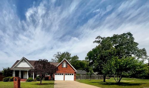 602 River Oaks Blvd, Searcy, AR, 72143-4550 | Card Image
