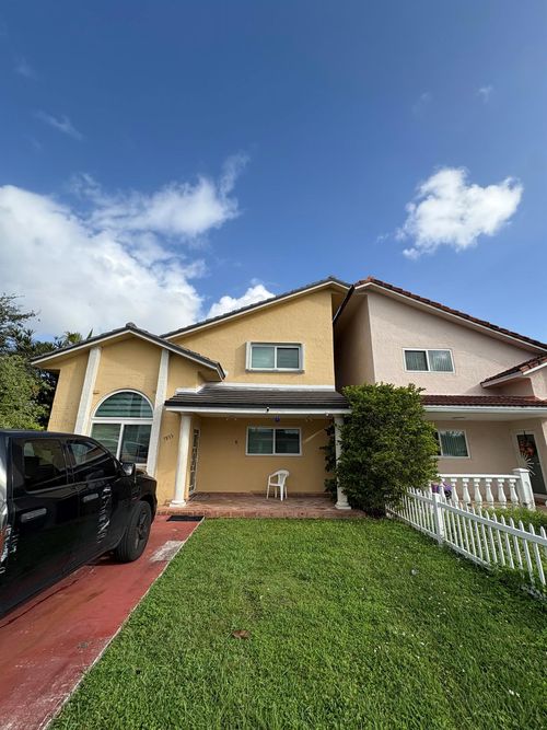 7893 Sw 9th Ter, Miami, FL, 33144-4267 | Card Image