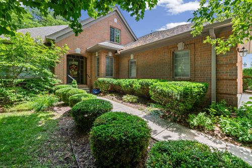 50804 Redwood Ln, New Baltimore, MI, 48047-2354 | Card Image