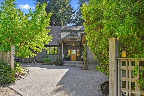 7763 Hansen Rd Ne, Bainbridge Island, WA, 98110-1614 | Card Image