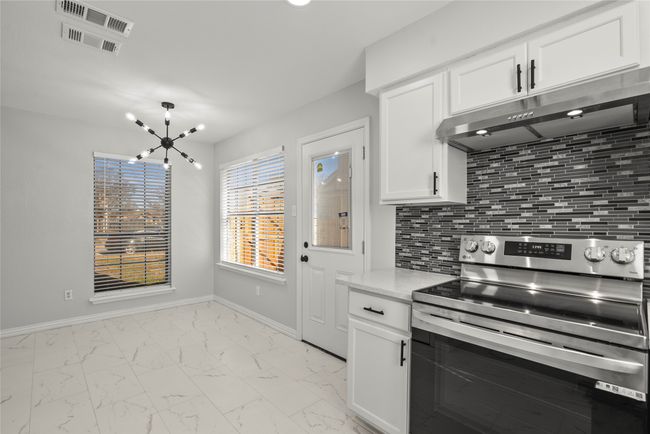 7418 Tulane Dr, Home with 6 bedrooms, 6 bathrooms and 4 parking in Rowlett TX | Image 11