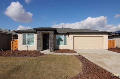 802 Kidlington Court, Bakersfield, CA, 93307 | Card Image