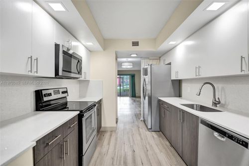 apt-111j-12750 Sw 4th Ct, Pembroke Pines, FL, 33027-6719 | Card Image