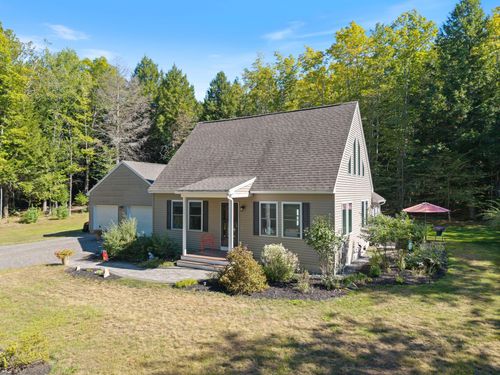 38 Safari Dr, Brunswick, ME, 04011-7393 | Card Image