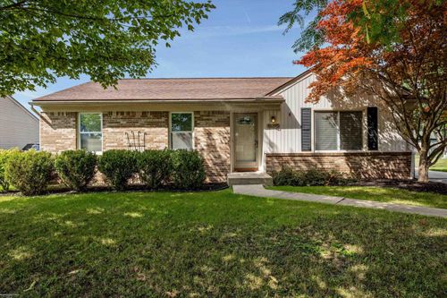 16395 Sudbury Court, Macomb Township, MI, 48044 | Card Image