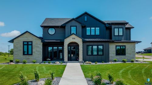 2100 N Marlowe Ave, Sioux Falls, SD, 57110-6551 | Card Image