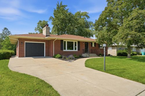 1120 W 54th Ave, Merrillville, IN, 46410-1429 | Card Image