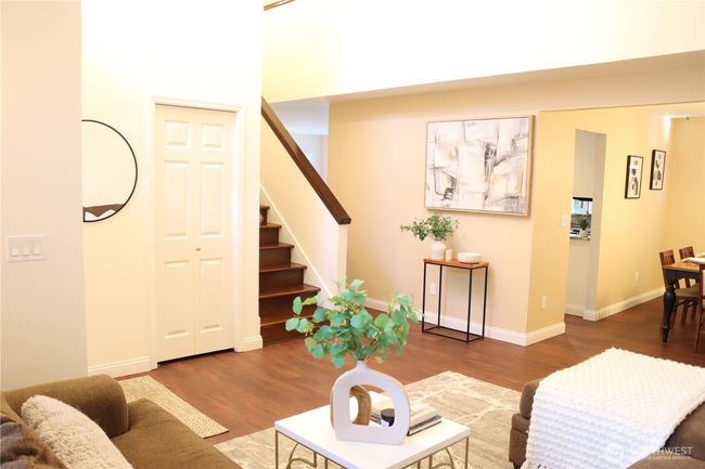 5312 Picnic Point Road, House other with 4 bedrooms, 3 bathrooms and 3 parking in Edmonds WA | Image 5