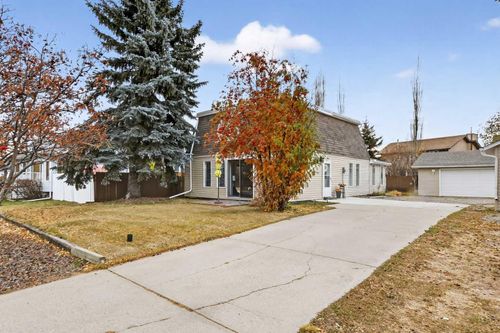 29 Westheights Drive, Didsbury, AB, T0M0W0 | Card Image