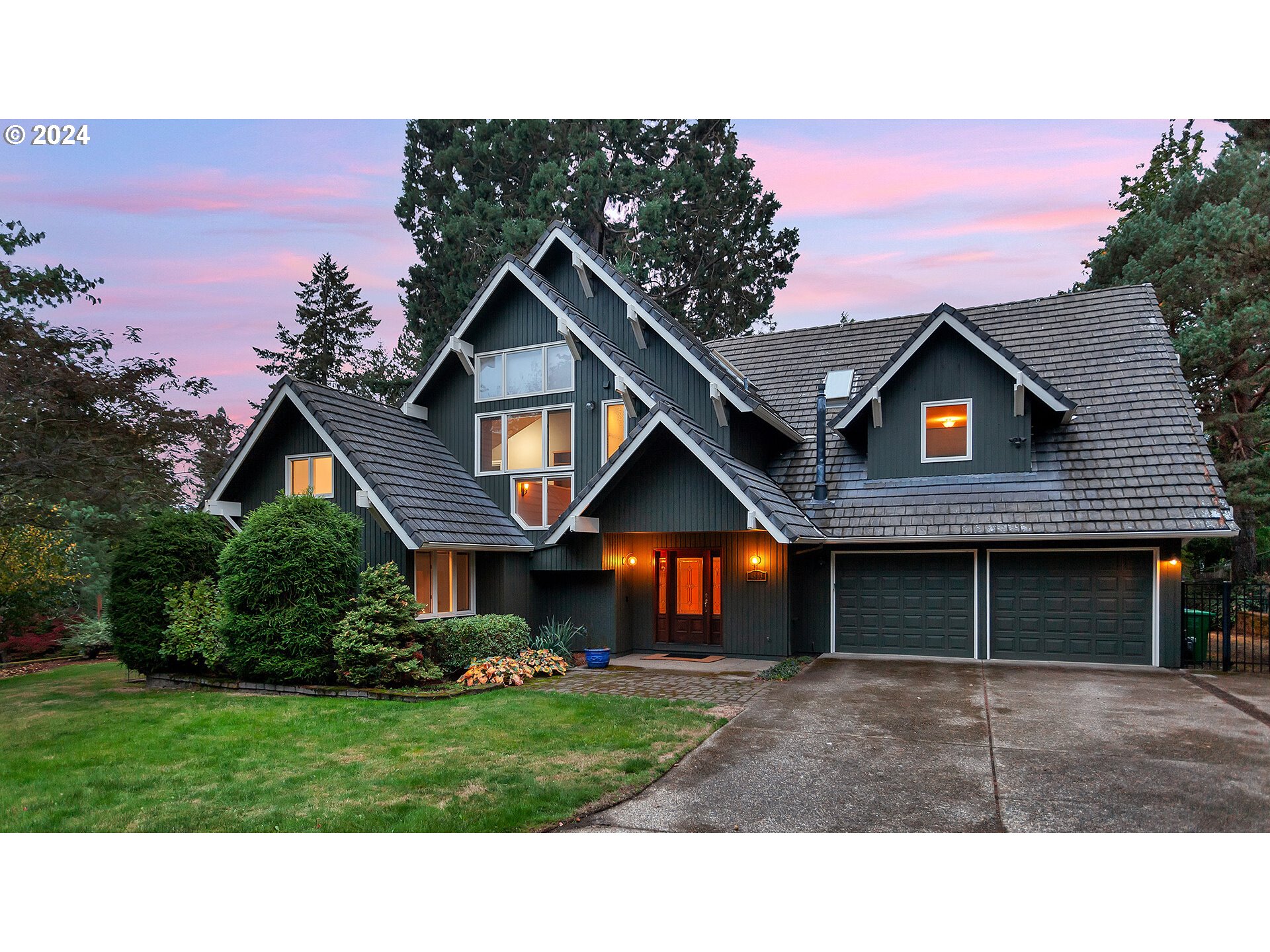 Stonebrook Ct, Portland, OR 97239