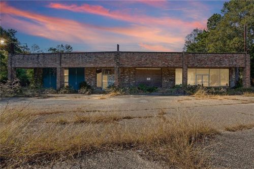 2708 Dauphin Island Pkwy, Mobile, AL, 36605-3411 | Card Image