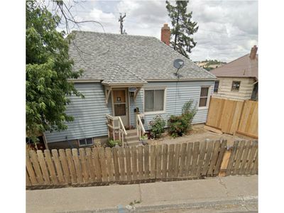 1225 Sw Goodwin Ln, House other with 4 bedrooms, 2 bathrooms and null parking in Pendleton OR | Image 1