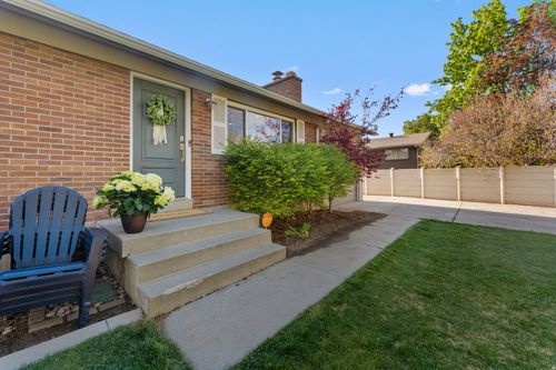 7714 S 1040 E, Midvale, UT, 84047-2937 | Card Image