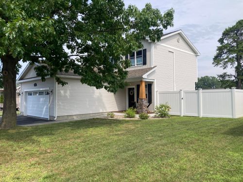 23 Kentucky St, Plattsburgh, NY, 12903-4010 | Card Image