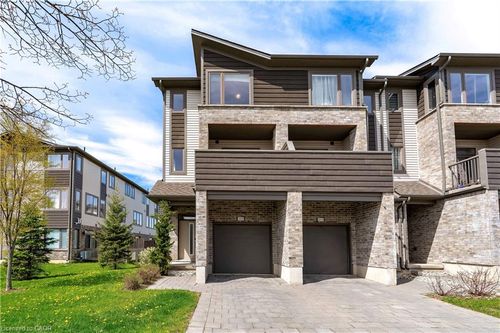 2060 Meadowgate Blvd, London, ON, N6M0H5 | Card Image