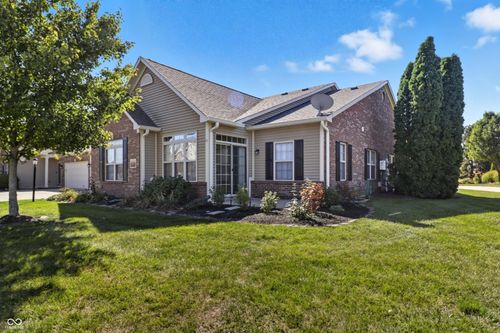15-2511 Big Bear Ln, Indianapolis, IN, 46217-7072 | Card Image