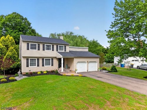 615 Van Liew Ct, Hillsborough, NJ, 08844-3422 | Card Image
