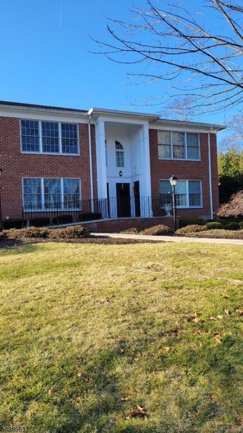 23-15 Wilmer St, Madison, NJ, 07940-2568 | Card Image