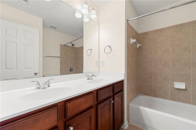2798 Loftview Sq, Townhouse with 3 bedrooms, 4 bathrooms and null parking in Atlanta GA | Image 15