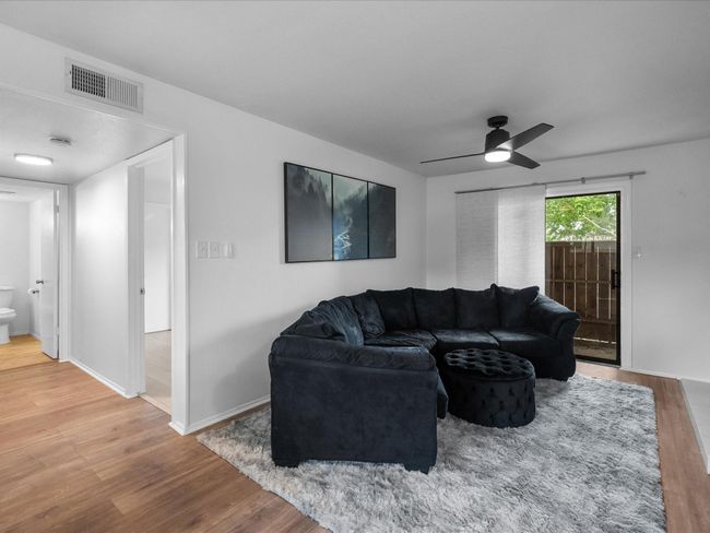 APT-7 - 3300 Pebblebrook Dr, House attached with 2 bedrooms, 2 bathrooms and null parking in Seabrook TX | Image 6