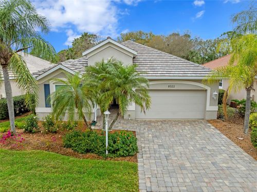 8322 Whispering Woods Ct, LAKEWOOD RANCH, FL, 34202-2270 | Card Image