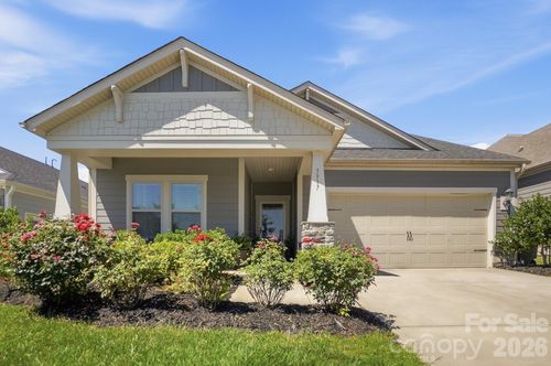 3917 Isenhour Rd, Kannapolis, NC, 28081-7402 | Card Image