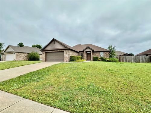 441 Sorrento Dr, Centerton, AR, 72719-7720 | Card Image