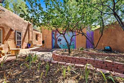 204 Alto Lane, Santa Fe, NM, 87501 | Card Image