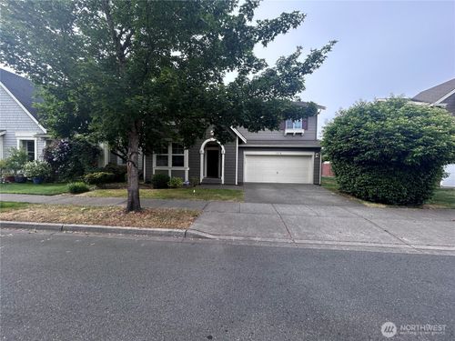 1218 32nd St Ne, Auburn, WA, 98002-2361 | Card Image