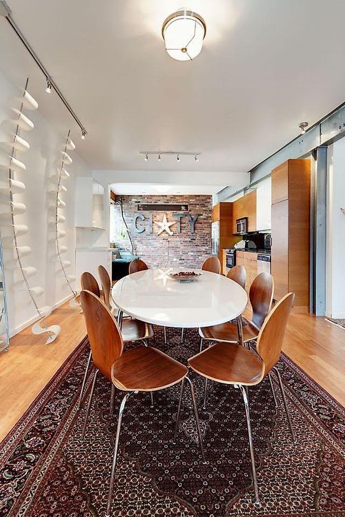 1-4081 Rue St-Urbain, Montréal, QC, H2W1V4 | Card Image