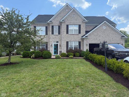 611 Crossfield Ct, Indianapolis, IN, 46239-6884 | Card Image