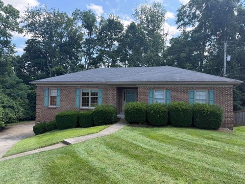 1112 Pepperhill Cir, Lexington, KY, 40502-3802 | Card Image