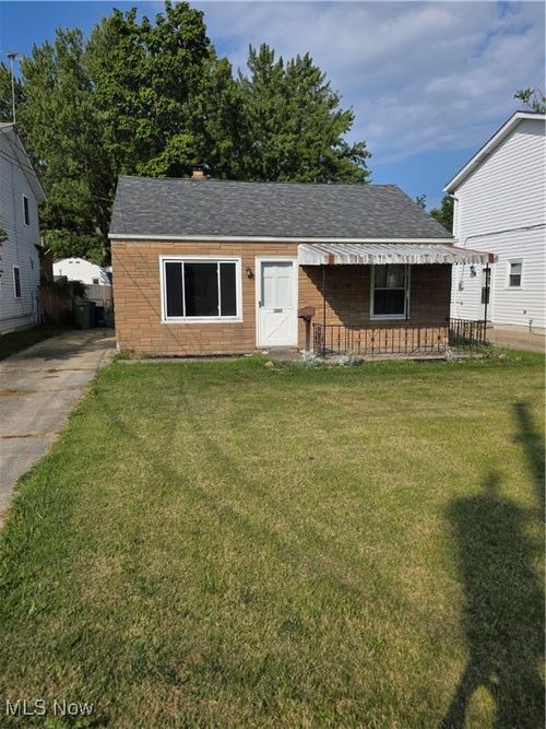 1280 E 351st St, Eastlake, OH, 44095-3037 | Card Image