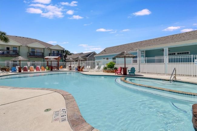 UNIT-201 - 2212 State Highway 361, Townhouse with 3 bedrooms, 3 bathrooms and 2 parking in Port Aransas TX | Image 36
