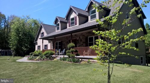 425 Swamp Rd, MORGANTOWN, PA, 19543-9430 | Card Image