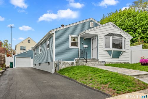 175 Colony St, Stratford, CT, 06615-5729 | Card Image