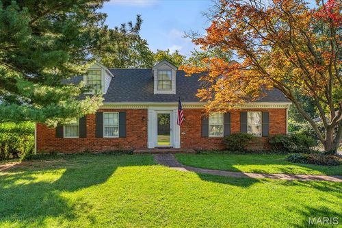 140 Orchard Dr, Belleville, IL, 62221-5517 | Card Image