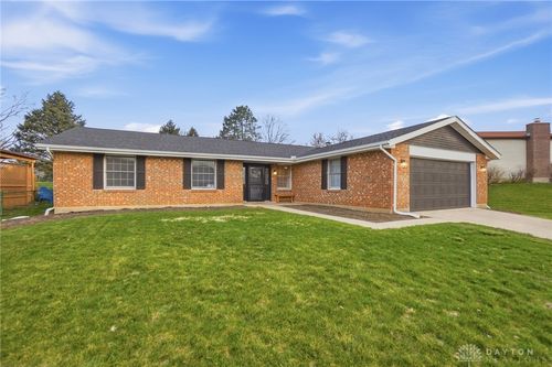 5235 Woodcock Way, Huber Heights, OH, 45424-4546 | Card Image